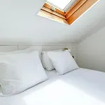 Βίλα Costa House With Pool By Homeful Homes Costa de Caparica