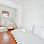 Costa House With Pool By Homeful Homes Costa de Caparica
