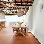 Costa House With Pool By Homeful Homes Βίλα Costa de Caparica