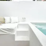 Costa House With Pool By Homeful Homes Βίλα *