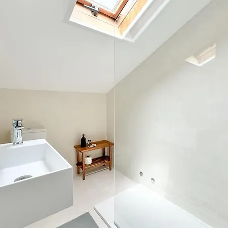 Costa House With Pool By Homeful Homes Costa da Caparica