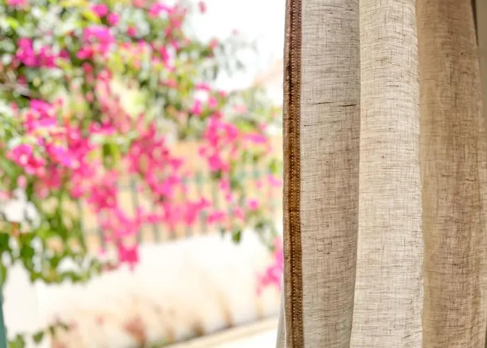 Costa House With Pool By Homeful Homes Villa