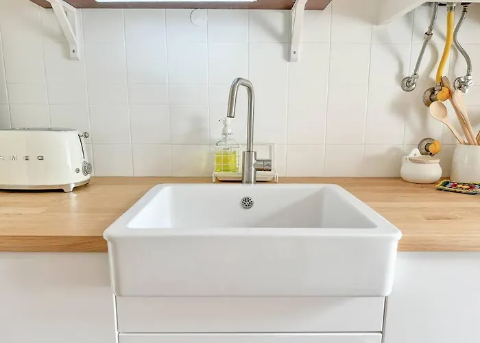 Costa House With Pool By Homeful Homes Villa *